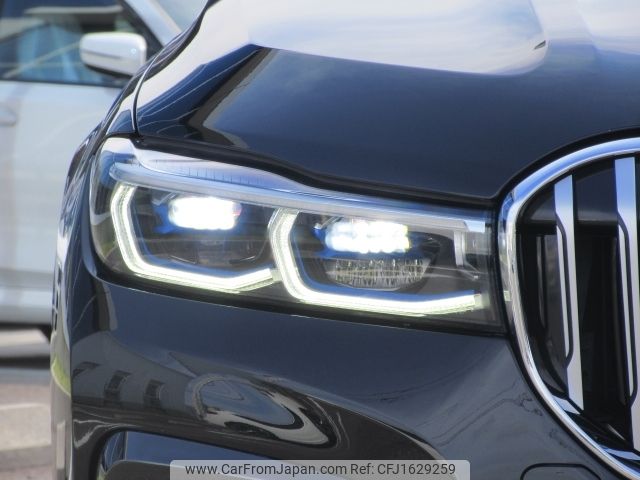 bmw 7-series 2022 CFJ1629259 image 2