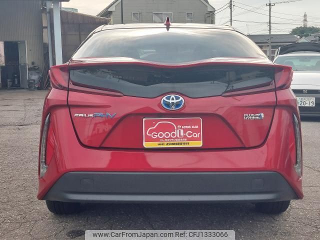 toyota prius-phv 2018 quick_quick_DLA-ZVW52_ZVW52-3103010 image 2
