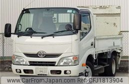 toyota dyna-truck 2015 CFJ1813904