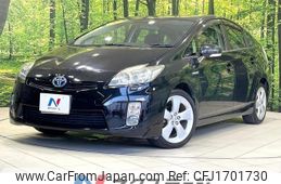 toyota prius 2011 CFJ1701730