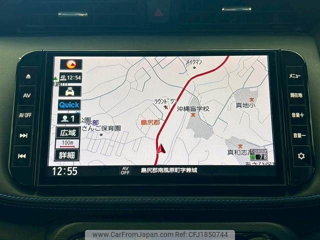 nissan kix 2022 CFJ1850744 image 2