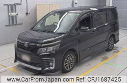 toyota voxy 2014 CFJ1687425
