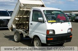 mitsubishi minicab-truck 1997 No.15636