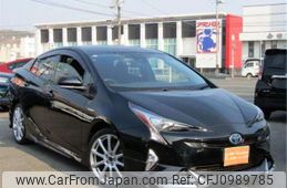 toyota prius 2017 CFJ0989785