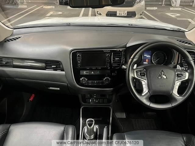 mitsubishi outlander-phev 2015 quick_quick_DLA-GG2W_GG2W-0307432 image 2