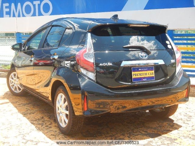 toyota aqua 2018 CFJ1300523 image 2