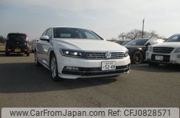 volkswagen passat 2017 -VOLKSWAGEN--VW Passat ABA-3CCHH--WVWZZZ3CZHE104846---VOLKSWAGEN--VW Passat ABA-3CCHH--WVWZZZ3CZHE104846-