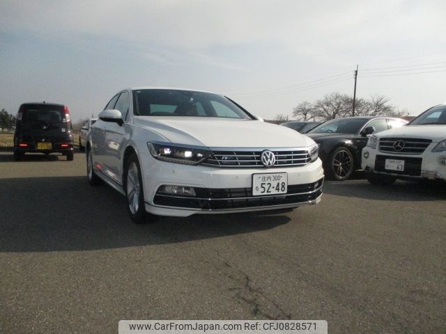 volkswagen passat 2017 -VOLKSWAGEN--VW Passat ABA-3CCHH--WVWZZZ3CZHE104846---VOLKSWAGEN--VW Passat ABA-3CCHH--WVWZZZ3CZHE104846- image 1