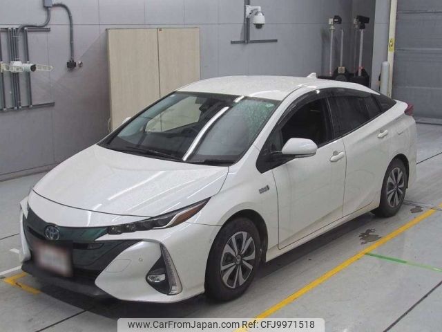 toyota prius-phv 2017 -TOYOTA--Prius PHV ZVW52-3010779---TOYOTA--Prius PHV ZVW52-3010779- image 1