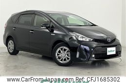toyota prius-α 2018 CFJ1685302