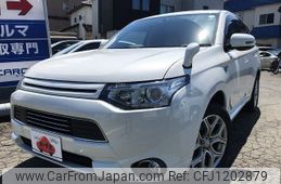 mitsubishi outlander-phev 2015 -MITSUBISHI--Outlander PHEV DLA-GG2W--GG2W-0106809---MITSUBISHI--Outlander PHEV DLA-GG2W--GG2W-0106809-