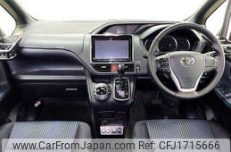 toyota voxy 2015 CFJ1715666