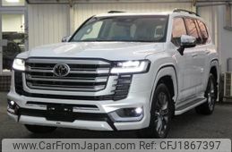 toyota land-cruiser 2025 CFJ1867397