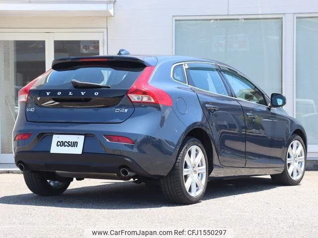 volvo v40 2016 CFJ1550297 image 2