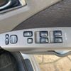 toyota isis 2005 CFJ1791755 image 17