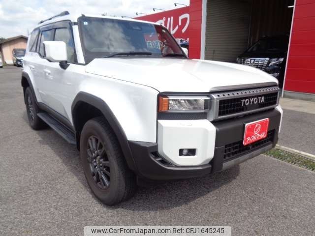 toyota land-cruiser-wagon 2024 CFJ1645245 image 1
