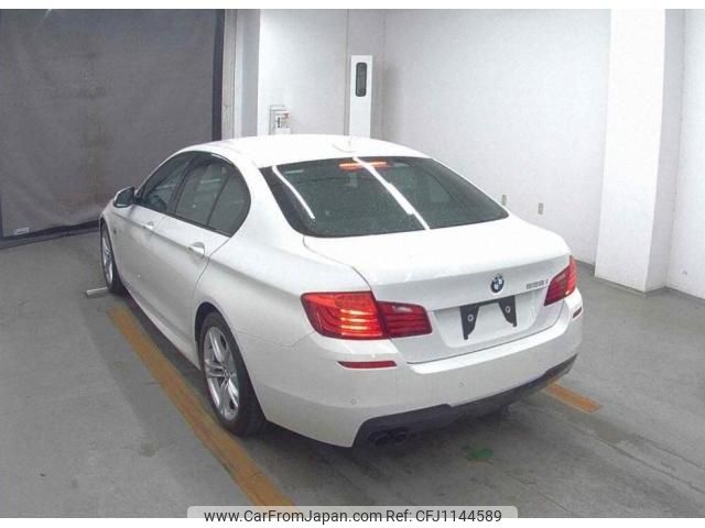 bmw 5-series 2014 quick_quick_DBA-XG28_WBA5A52010D823264 image 2