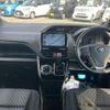 toyota voxy 2018 CFJ1576956 image 3
