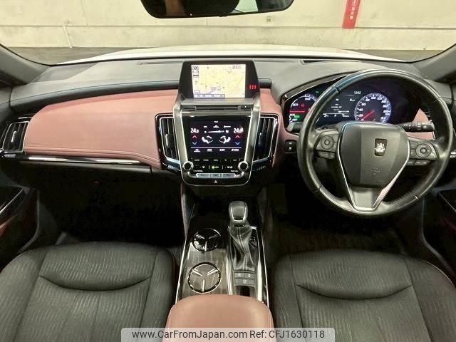 toyota crown-hybrid 2018 CFJ1630118 image 2