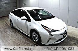 toyota prius 2018 -TOYOTA--Prius ZVW50-6106464---TOYOTA--Prius ZVW50-6106464-