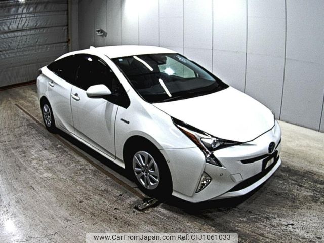 toyota prius 2018 -TOYOTA--Prius ZVW50-6106464---TOYOTA--Prius ZVW50-6106464- image 1