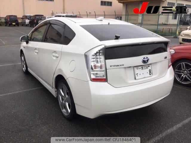 toyota prius 2011 CFJ1846401 image 2