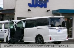 toyota voxy 2018 -TOYOTA--Voxy DBA-ZRR80W--ZRR80-0475133---TOYOTA--Voxy DBA-ZRR80W--ZRR80-0475133-