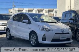 toyota aqua 2012 -TOYOTA--AQUA DAA-NHP10--NHP10-6087246---TOYOTA--AQUA DAA-NHP10--NHP10-6087246-