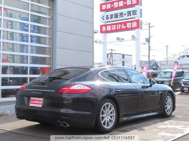 porsche panamera 2010 CFJ1116557 image 2