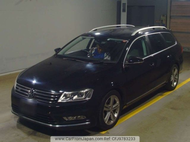 volkswagen passat-variant 2015 -VOLKSWAGEN--VW Passat Variant 3CCAX-WVWZZZ3CZFE043737---VOLKSWAGEN--VW Passat Variant 3CCAX-WVWZZZ3CZFE043737- image 1