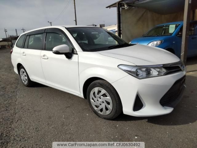 toyota corolla-fielder 2017 quick_quick_DBA-NRE161G_NRE161-0045045 image 2