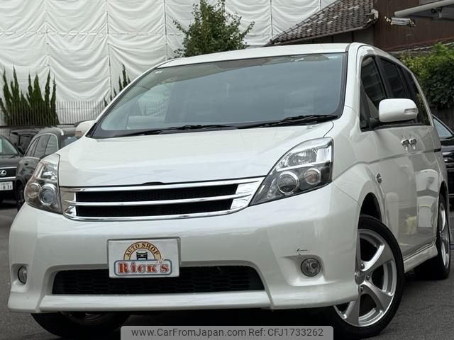 toyota isis 2012 CFJ1733262 image 1