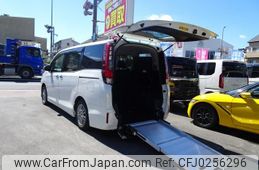 toyota esquire 2016 quick_quick_DBA-ZRR80G_ZRR80-0205628