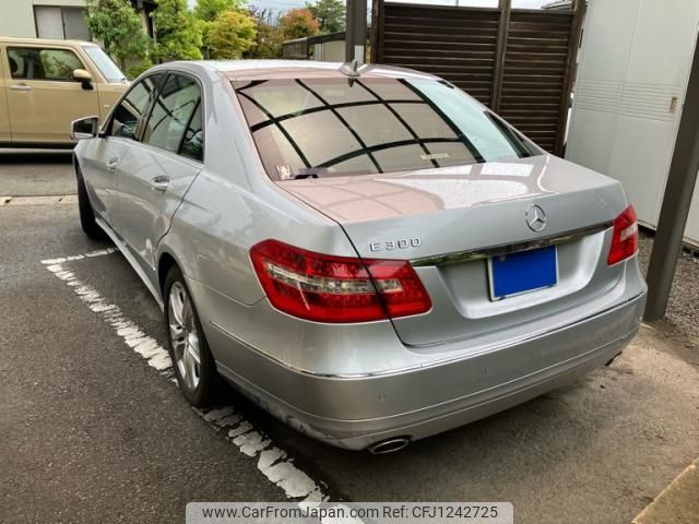 mercedes-benz e-class 2010 -MERCEDES-BENZ--Benz E Class DBA-212054C--WDD2120542A295800---MERCEDES-BENZ--Benz E Class DBA-212054C--WDD2120542A295800- image 2