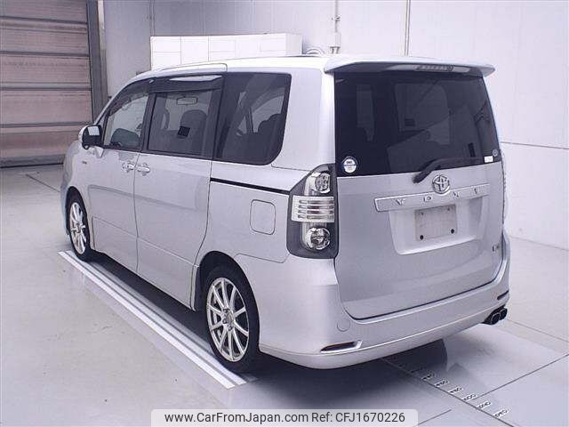 toyota voxy 2009 CFJ1670226 image 2