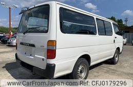 toyota regiusace-van 2004 NIKYO_HJ40165