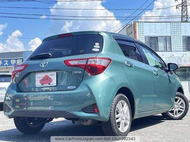 toyota vitz 2017 CFJ1592343 image 2