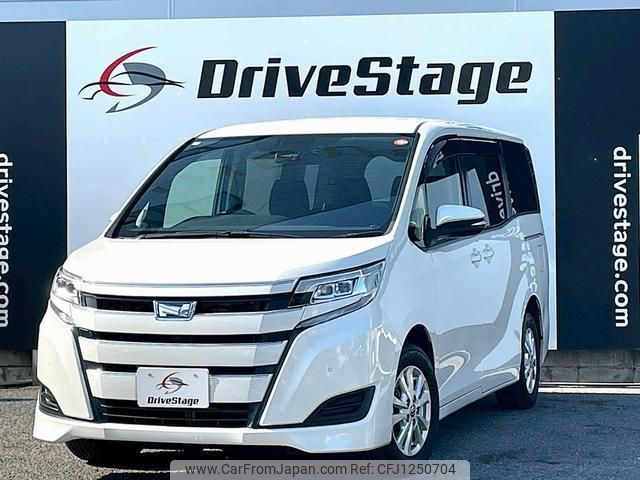toyota noah 2021 quick_quick_6AA-ZWR80G_ZWR80-0486135 image 1