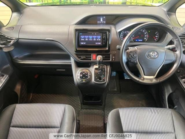 toyota voxy 2014 -TOYOTA--Voxy DBA-ZRR80W--ZRR80-0056856---TOYOTA--Voxy DBA-ZRR80W--ZRR80-0056856- image 2