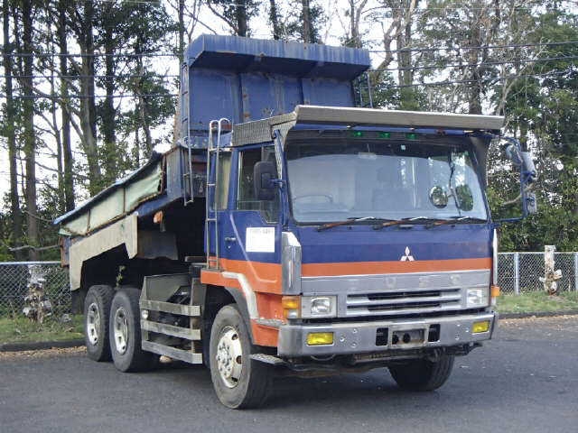 car_9d5027cb-a7c0-46a1-825a-