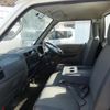 mazda bongo-truck 2004 quick_quick_TC-SK82T_SK82T-307086 image 13