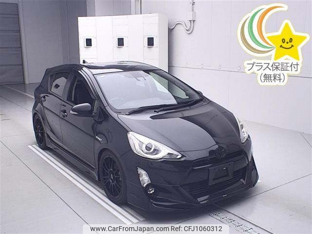 toyota aqua 2017 -TOYOTA--AQUA NHP10-6586642---TOYOTA--AQUA NHP10-6586642- image 1