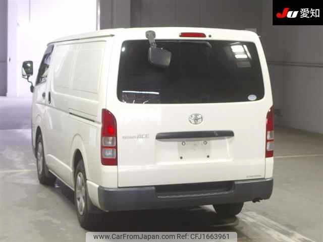 toyota regiusace-van 2013 CFJ1663961 image 2