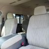 nissan nv350-caravan-wagon 2018 GOO_JP_700072025530240711002 image 12