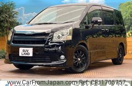 toyota noah 2007 CFJ1705757