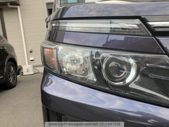toyota voxy 2016 CFJ1647538 image 2