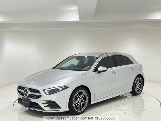 mercedes-benz a-class 2018 quick_quick_5BA-177084_WDD1770842J047170 image 1