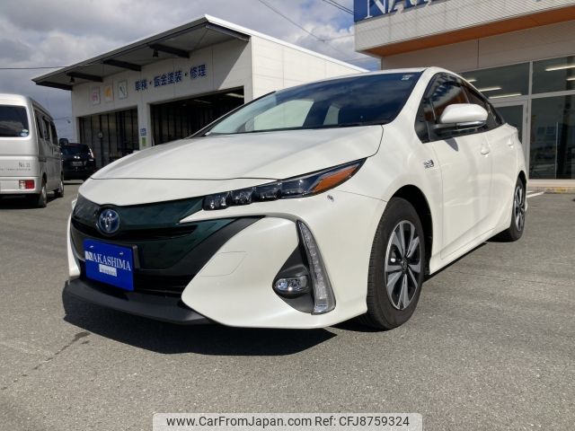 toyota prius-phv 2017 -TOYOTA--Prius PHV DLA-ZVW52--ZVW52-3043055---TOYOTA--Prius PHV DLA-ZVW52--ZVW52-3043055- image 1