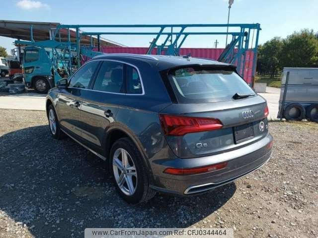 audi q5 2018 -AUDI--Audi Q5 DBA-FYDAXS--WAUZZZFY7J2102946---AUDI--Audi Q5 DBA-FYDAXS--WAUZZZFY7J2102946- image 2