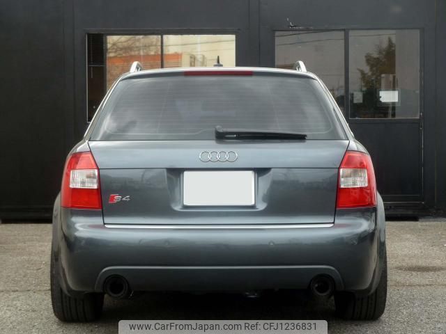 audi s4-avant 2004 quick_quick_GH-8EBBKF_WAUZZZ8E34A188222 image 2